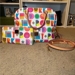 Dooney & Bourke